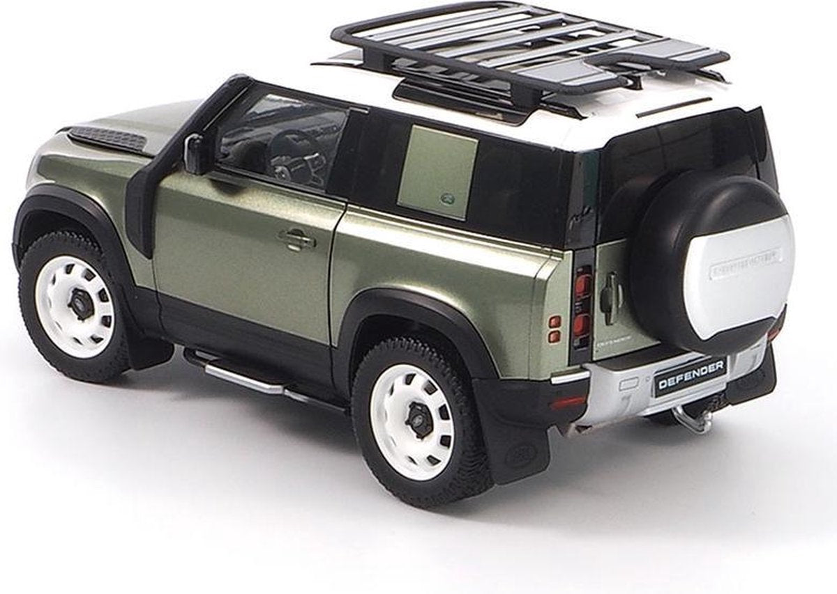 LAND ROVER - NEW DEFENDER 110 WITH ROOF PACK 2020