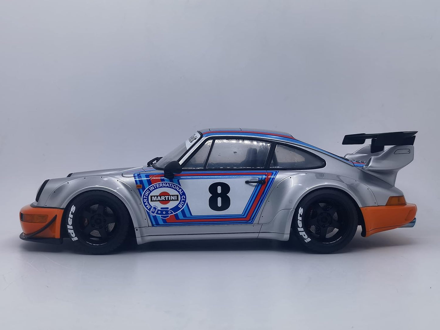 RAUH WELT BEGRIFF RWB 964 SILVER/ORANGE GM18004 SCALE 1/18