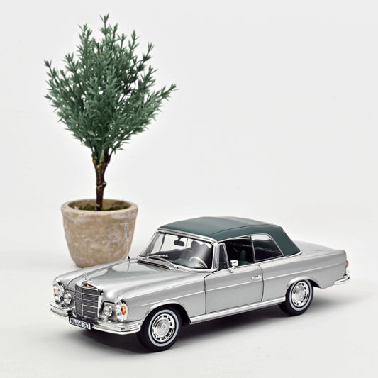 Mercedes-Benz 280 SE Cabriolet 1969 - Silver metallic